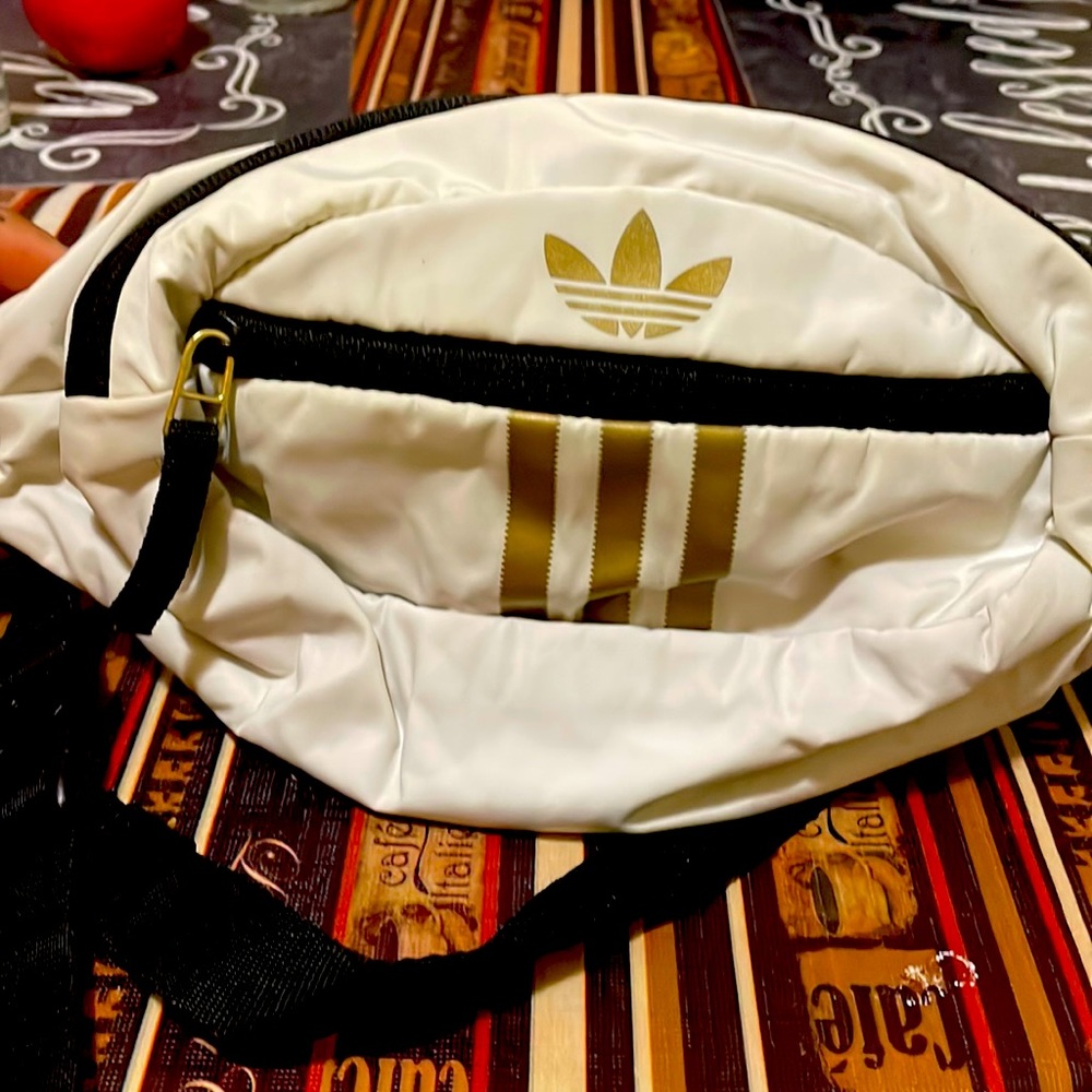 Adidas pouch white and gold